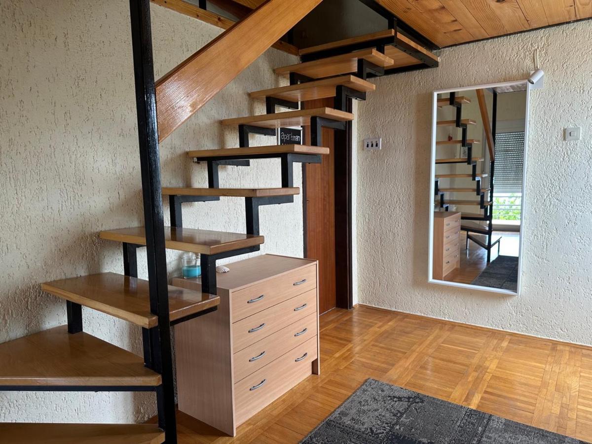 Prizna Apartments Luaran gambar